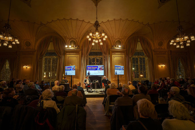 audience members enjoy a preconcert presentation by Terri Hemmert and CSO Assistant Principal Clarinet and E-flat Clarinet John Bruce Yeh