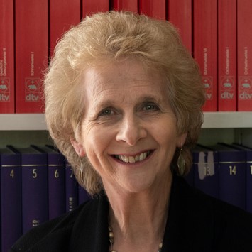 Dame Jane Glover