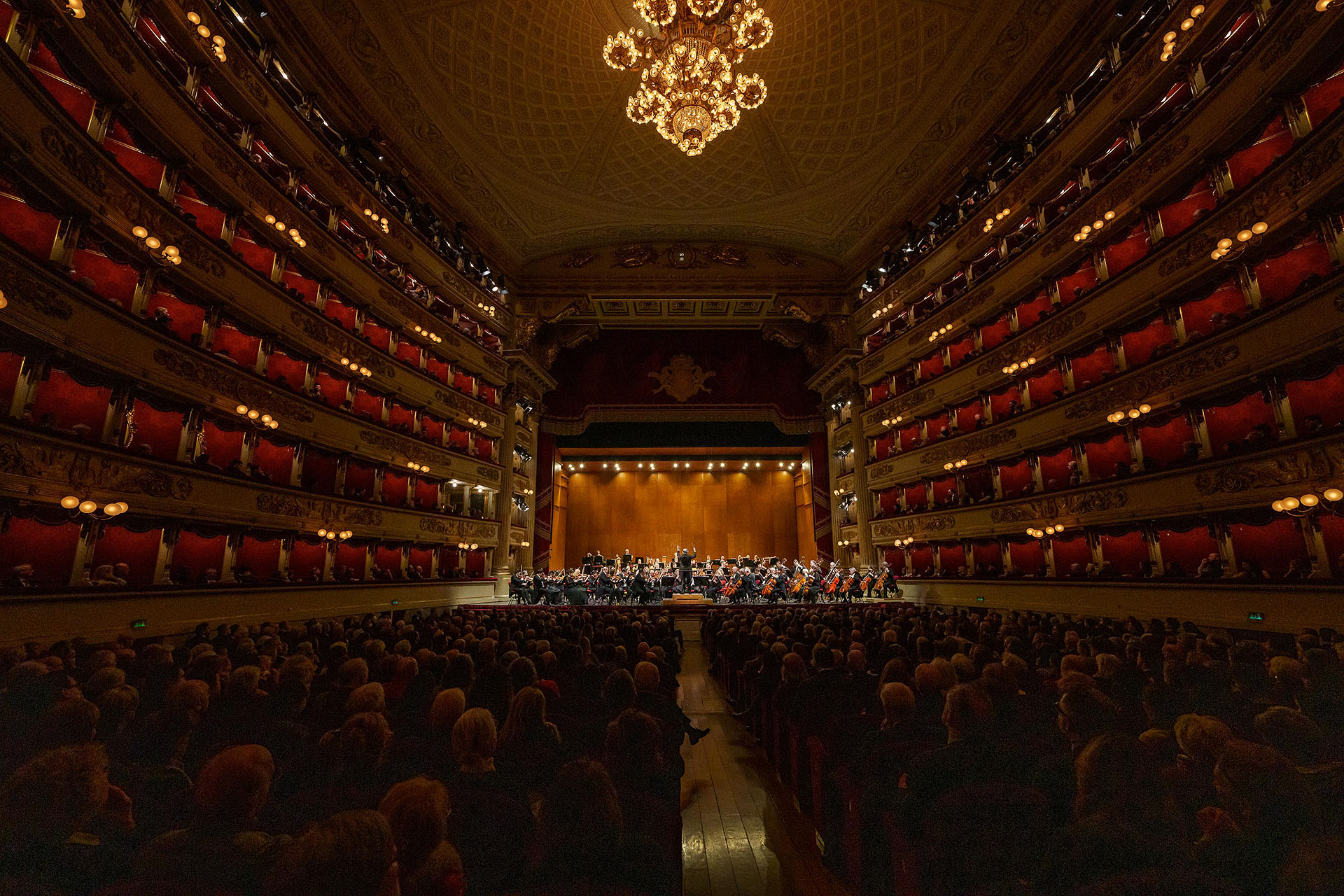 Maestro Muti returns to Milan, where he spent his formative