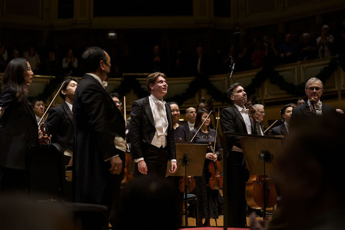 Mäkelä and the Orchestra take a bow at the end of Beethoven's Seventh Symphony