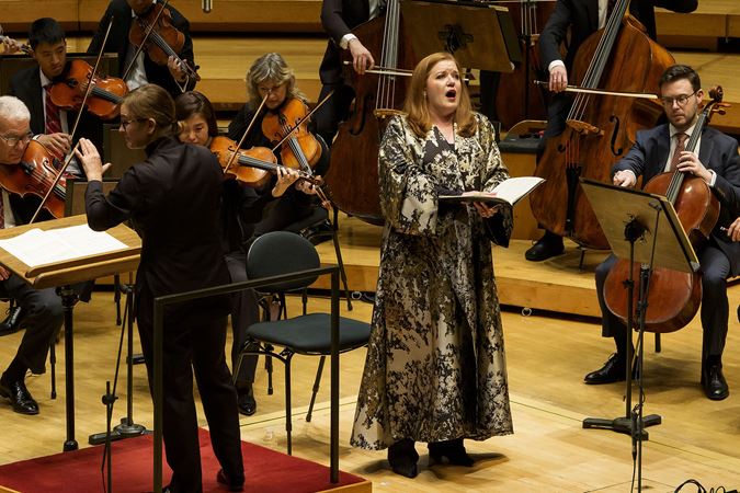 Jennifer Johnson Cano sings in Pergolesi's Stabat Mater