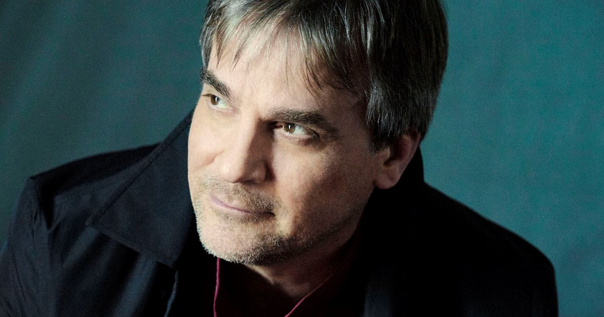 Conductor John Storg rds Embraces His Musical Bond With A Fellow Finn conductor-john-storg-rds-embraces-his-musical-bond-with-a-fellow-finn