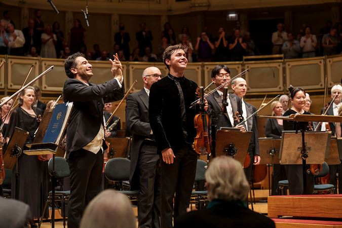 soloist conductor bowing