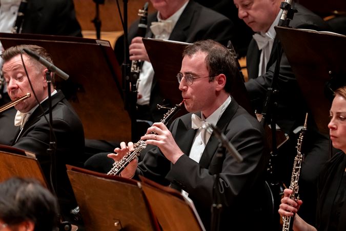 A closeup of CSO principal clarinet William Welter