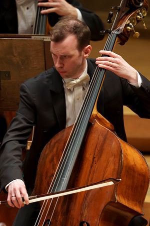 CSO Principal Bass Alexander Hanna performs