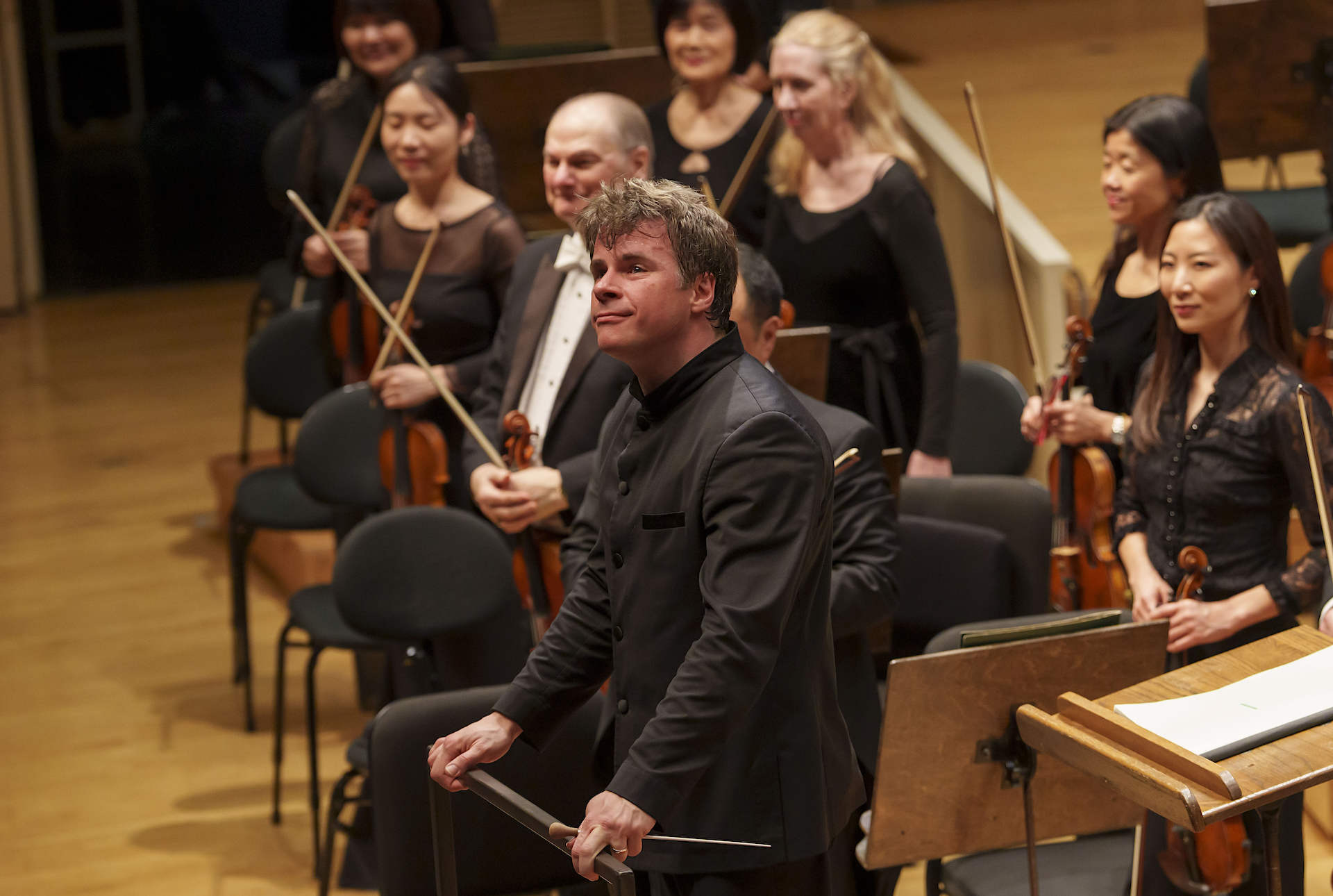 Jakub Hrůša leads the Chicago Symphony Orchestra in Orchestra Hall