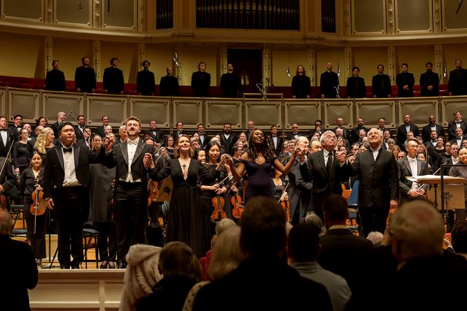 Bow Shot Of The CSO And Chorus, Four Soloists, David Palumbo And Manfred Honeck From Honeck Conducts Mozart Requiem Concert