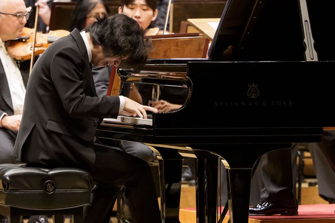 Yunchan Lim performs an intense solo portion of Schumann's Piano Concerto