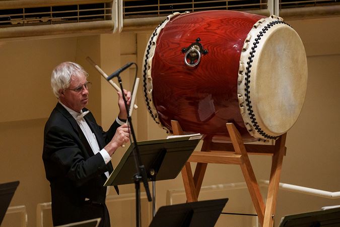percussionist playing taiko