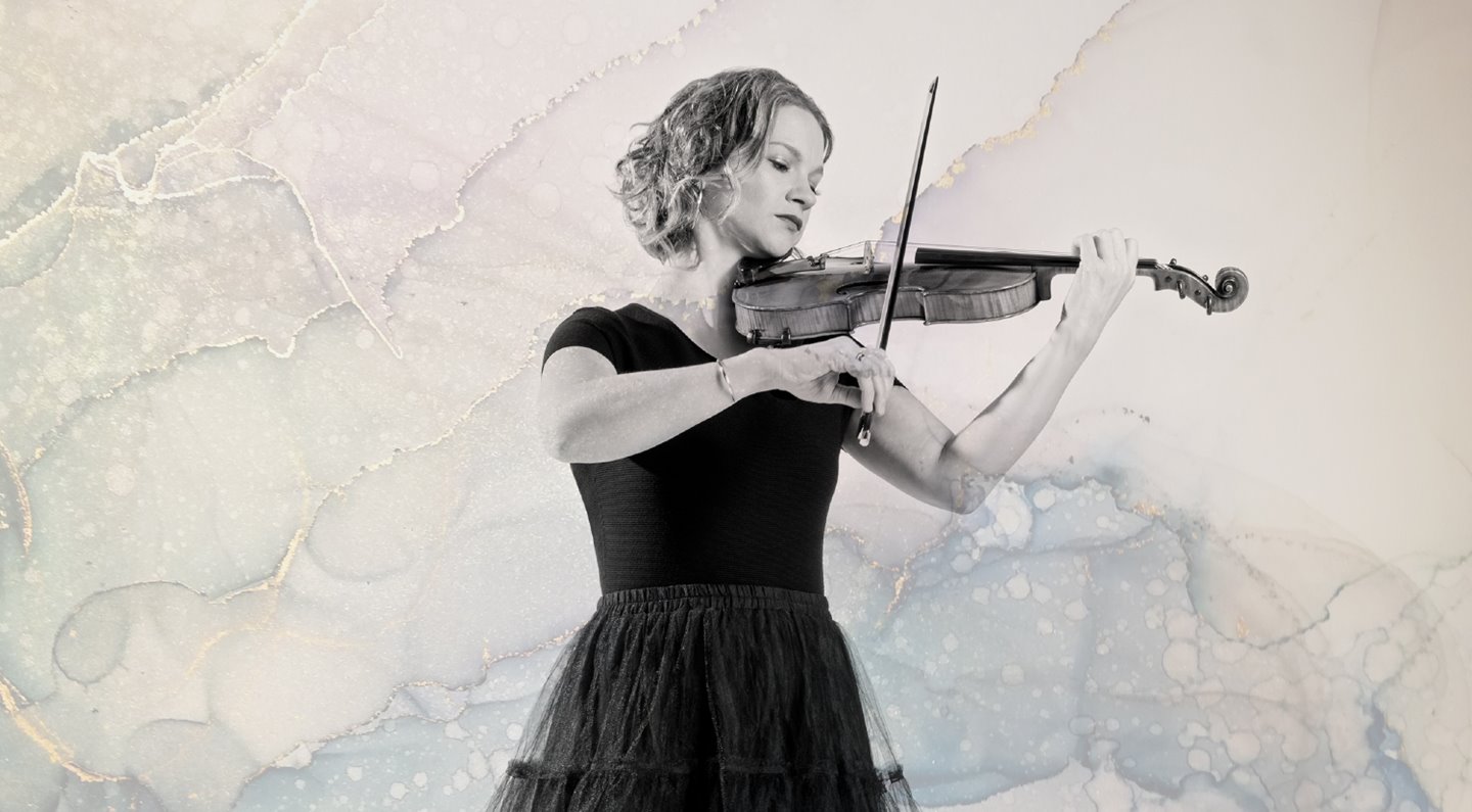 Hilary Hahn, Dvořák Violin Concerto & Tchaikovsky 5