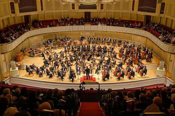 point of view: Esa-Pekka Salonen leads the orchestra from above in the balcony