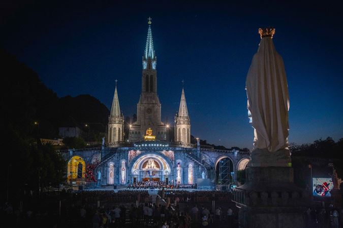 Roads of Friendship in Lourdes