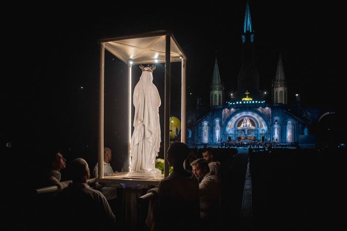 Procession in Lourdes