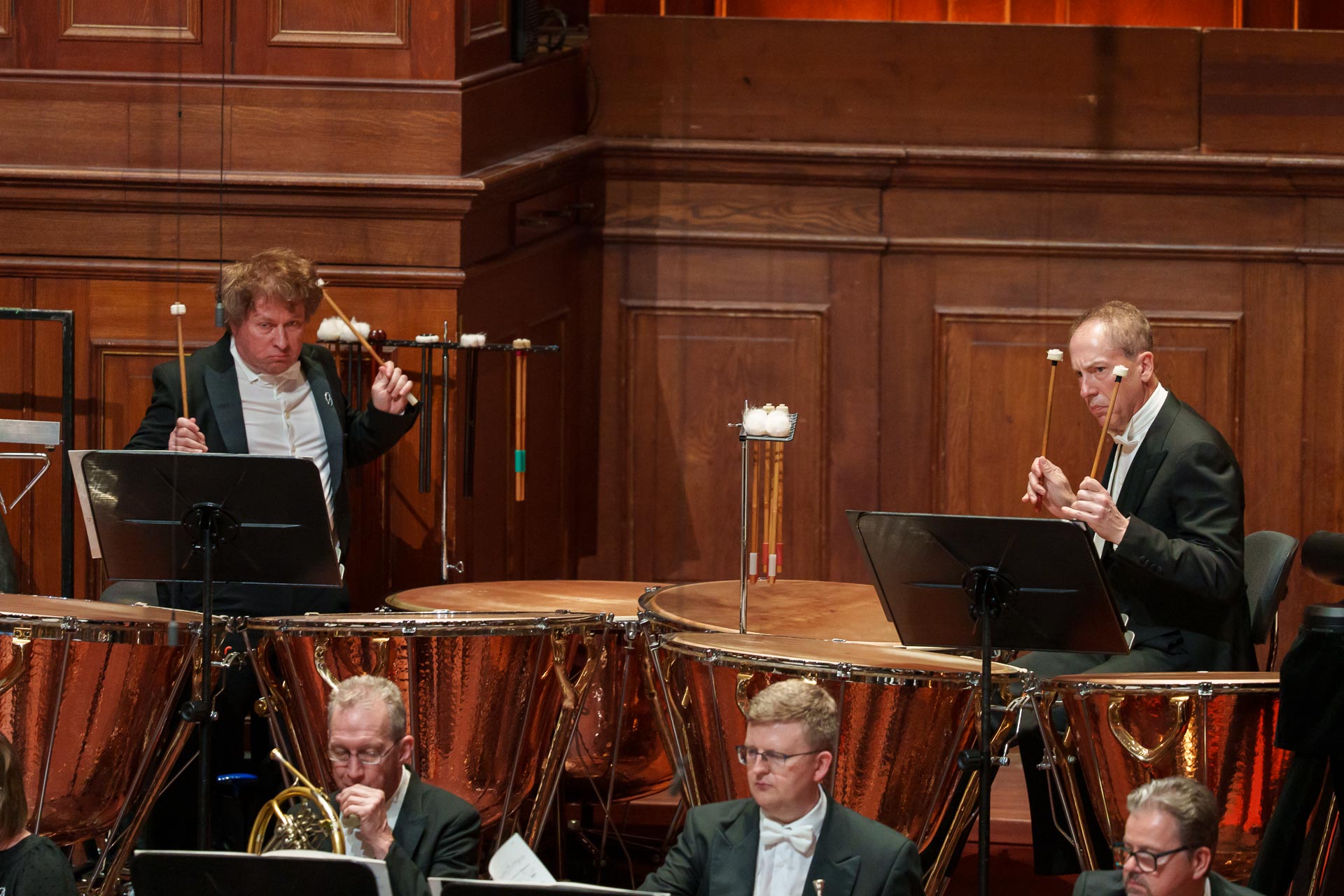 At Mahler Festival, CSO and Jaap van Zweden are praised as a class