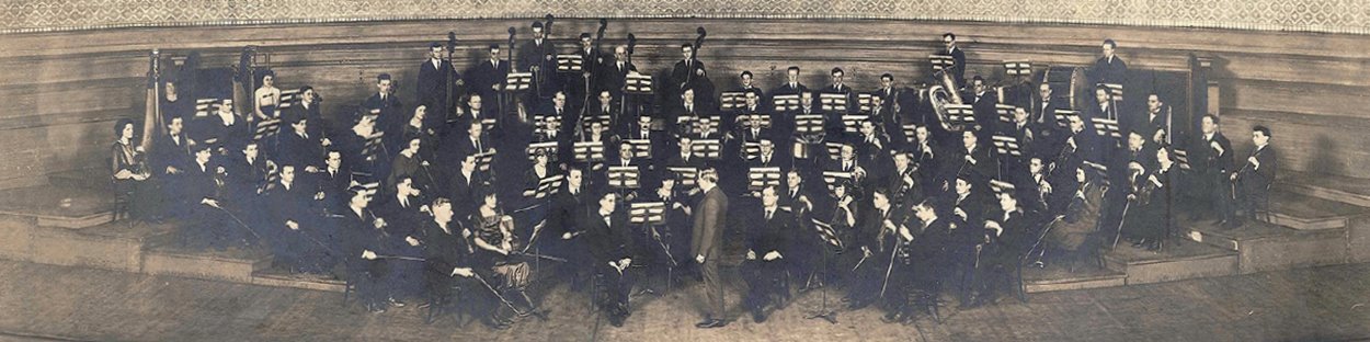 Frederick Stock and the Civic Orchestra of Chicago 1920