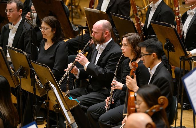the woodwind section performs during Debussy's Images