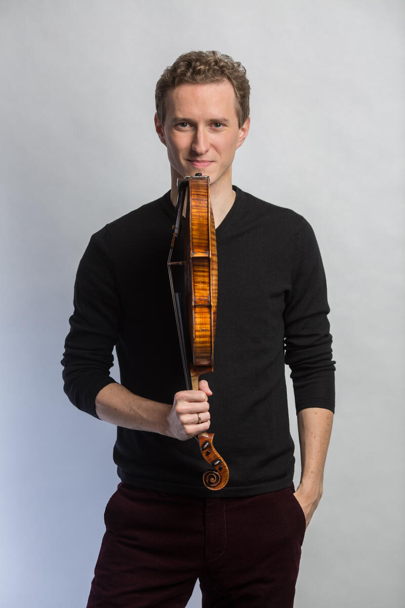 Czech violinist Josef Špaček eager to perform a concerto with 
