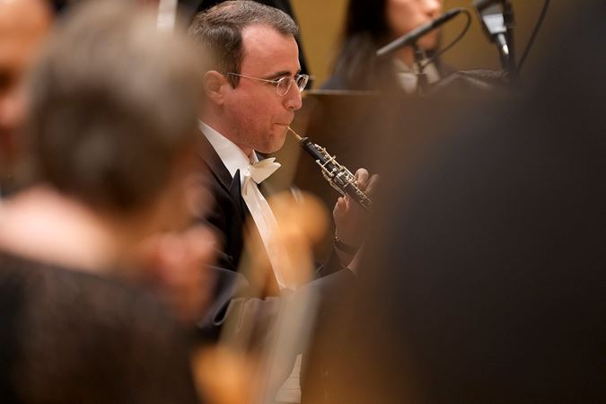 CSO Principal Oboe William Welter solos in Brahms' Haydn Variations