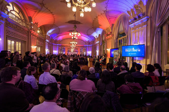 Pablo Sáinz-Villegas participates in a Q&A in Grainger Ballroom at Symphony Center, hosted by the CSO Latino Alliance