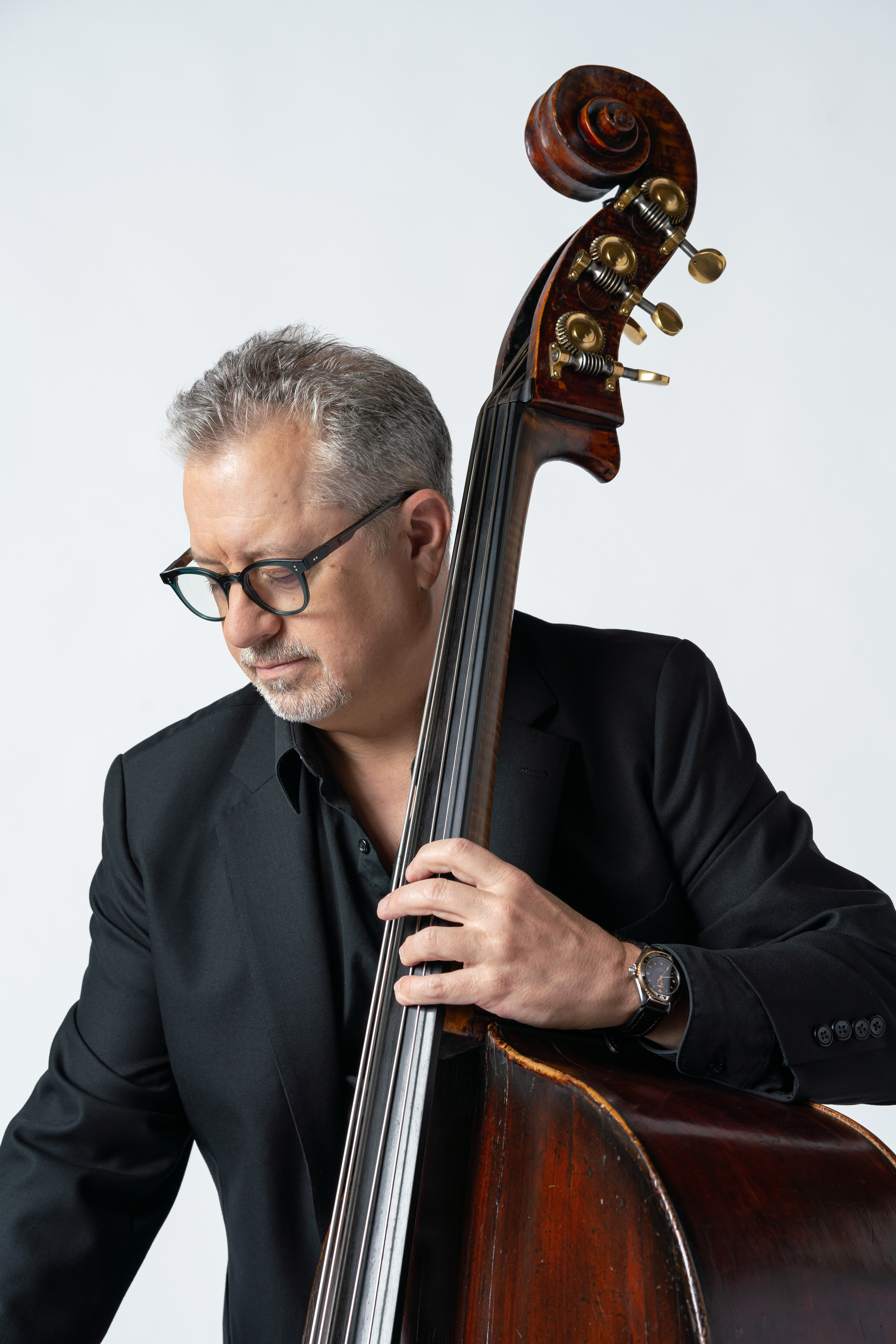 Rob Kassinger bass (2021)