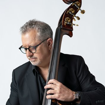Rob Kassinger bass (2021)