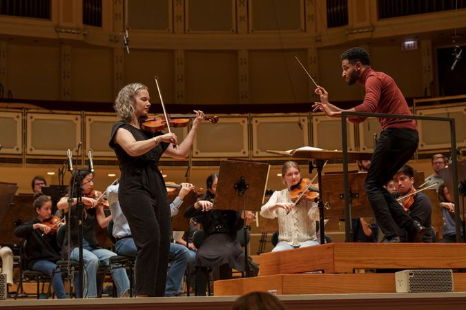 Hilary Hahn leads conductor soloist master class