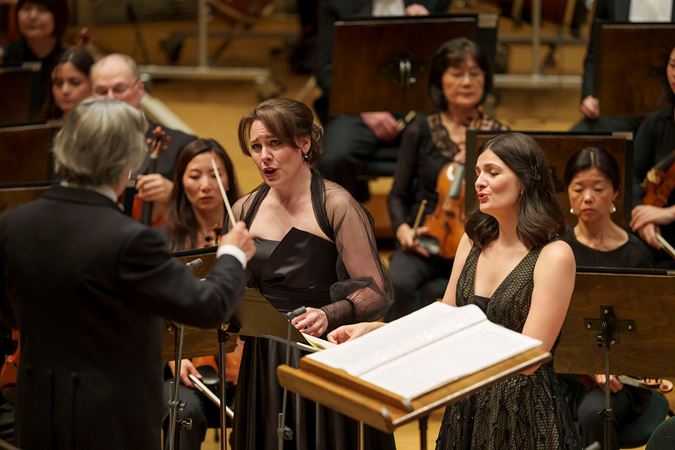 Maestro Muti conducts as soprano Elena Guseva and mezzo Marianne Crebassa sing a duet