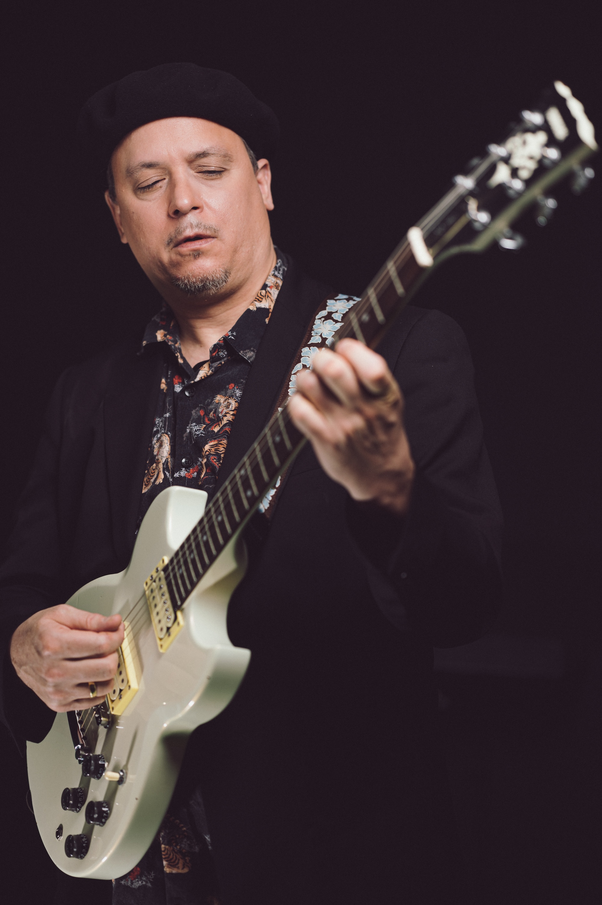 洋楽 KURT ROSENWINKEL Amazon.com: Kurt Rosenwinkel Compositions: 9780786694617