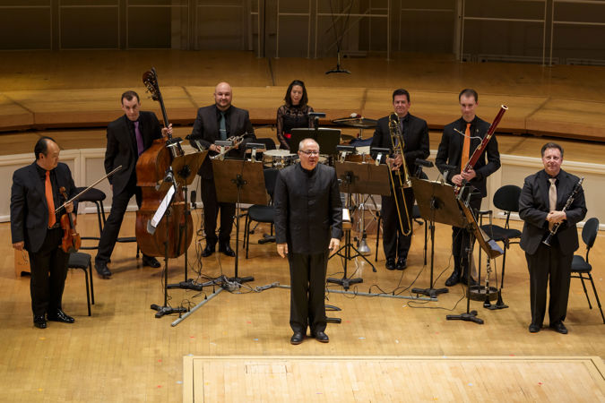 Bow shot of guest conductor Stefan Asbury and CSO musicians