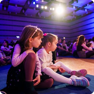 Sit on cushioined mat