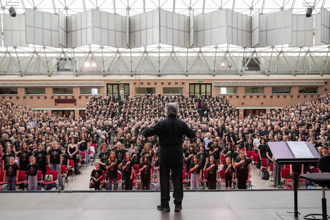 Muti at Cantare amantis est