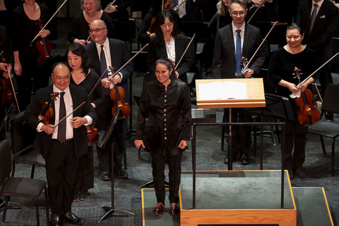 González-Granados and the Orchestra take a bow